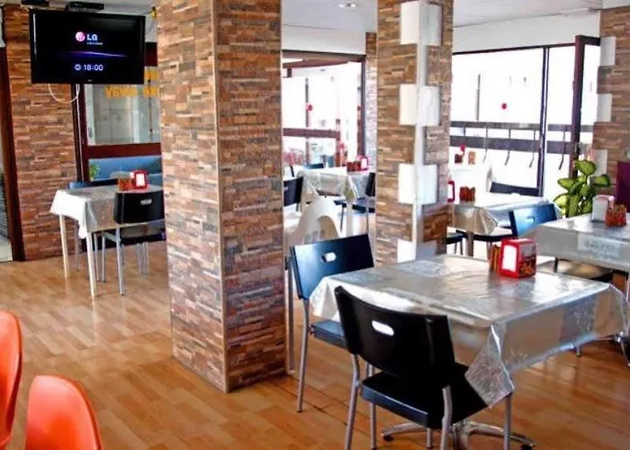 Hotell Arenas 2*